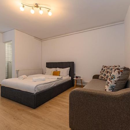 Jad - Family - Studios - Soarelui 8 Brasov Ngoại thất bức ảnh
