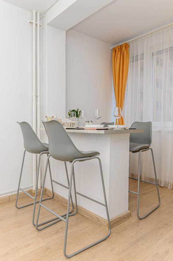 Jad - Family - Studios - Soarelui 8 Brasov Ngoại thất bức ảnh