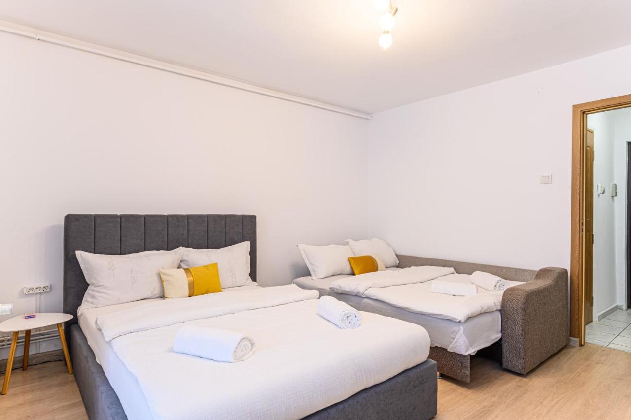 Jad - Family - Studios - Soarelui 8 Brasov Ngoại thất bức ảnh