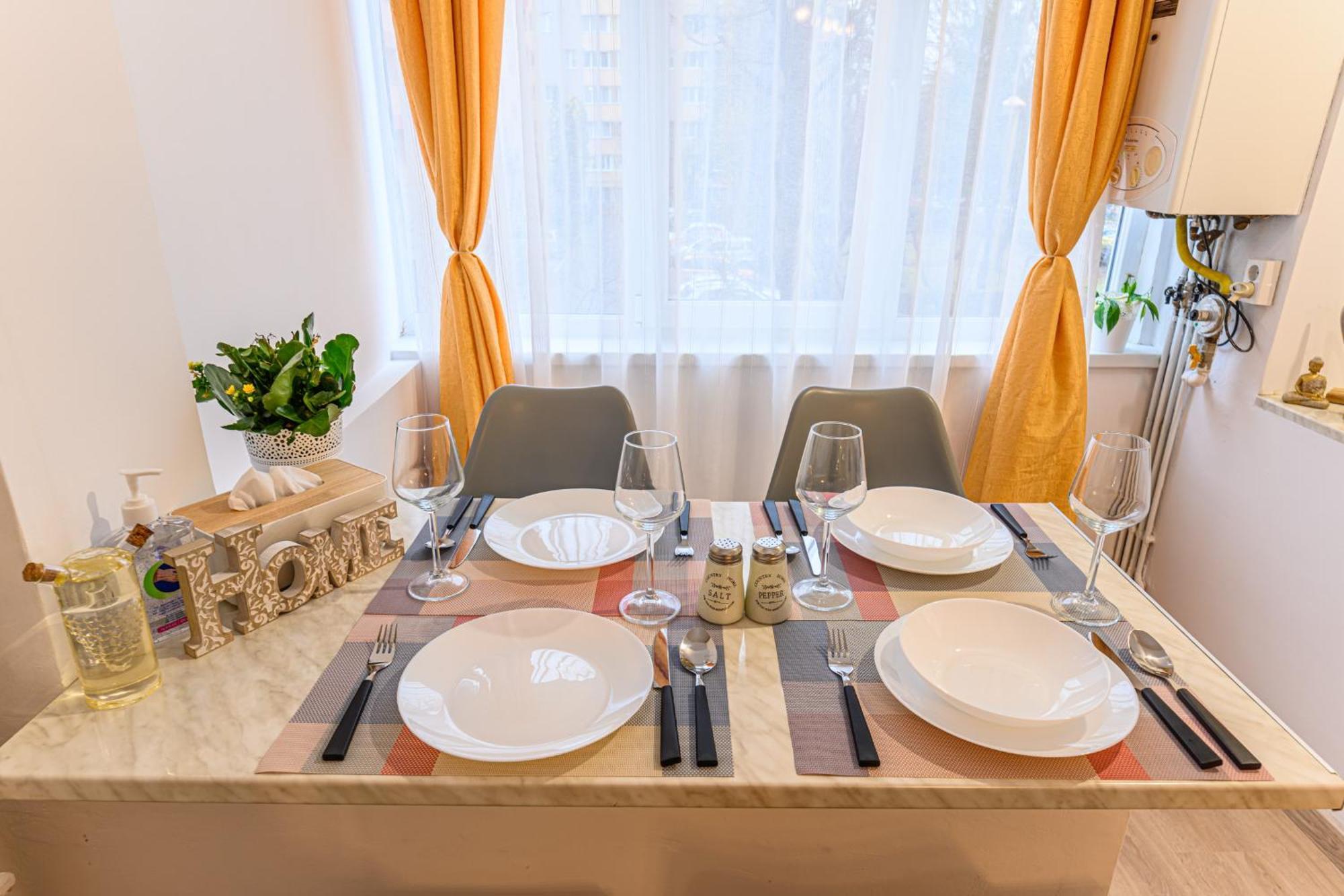 Jad - Family - Studios - Soarelui 8 Brasov Ngoại thất bức ảnh